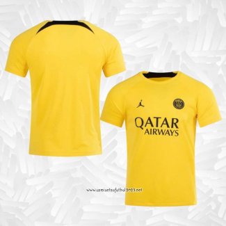 Camiseta Pre Partido del Paris Saint-Germain 2023 Amarillo